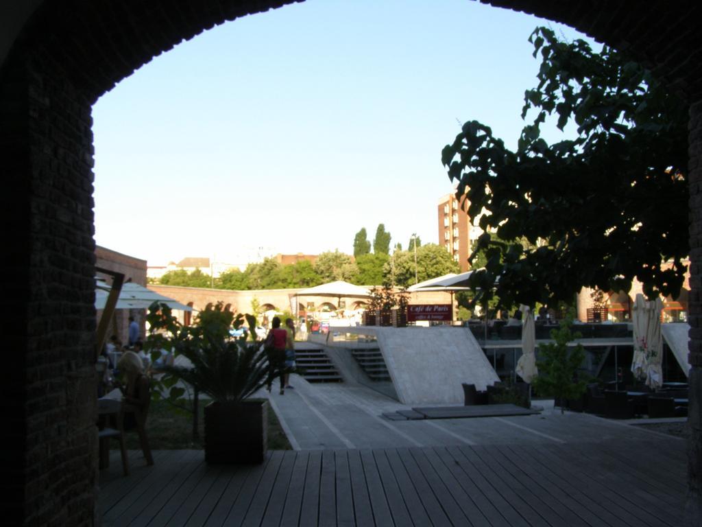 B Apartments - Apartment Bastion Temešvár Pokoj fotografie